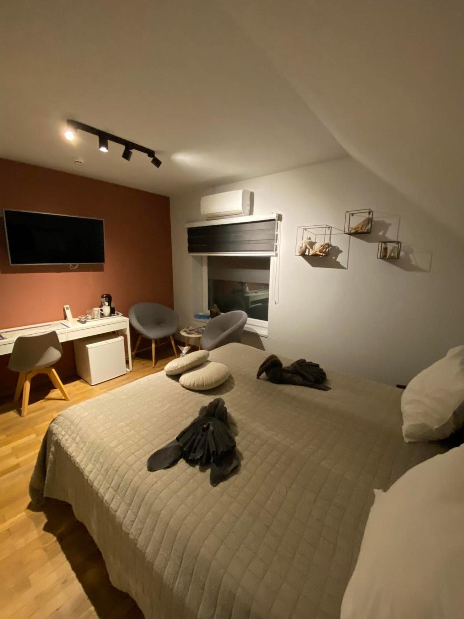 Villa Cecha B&B &Wellness 오스텐드 외부 사진