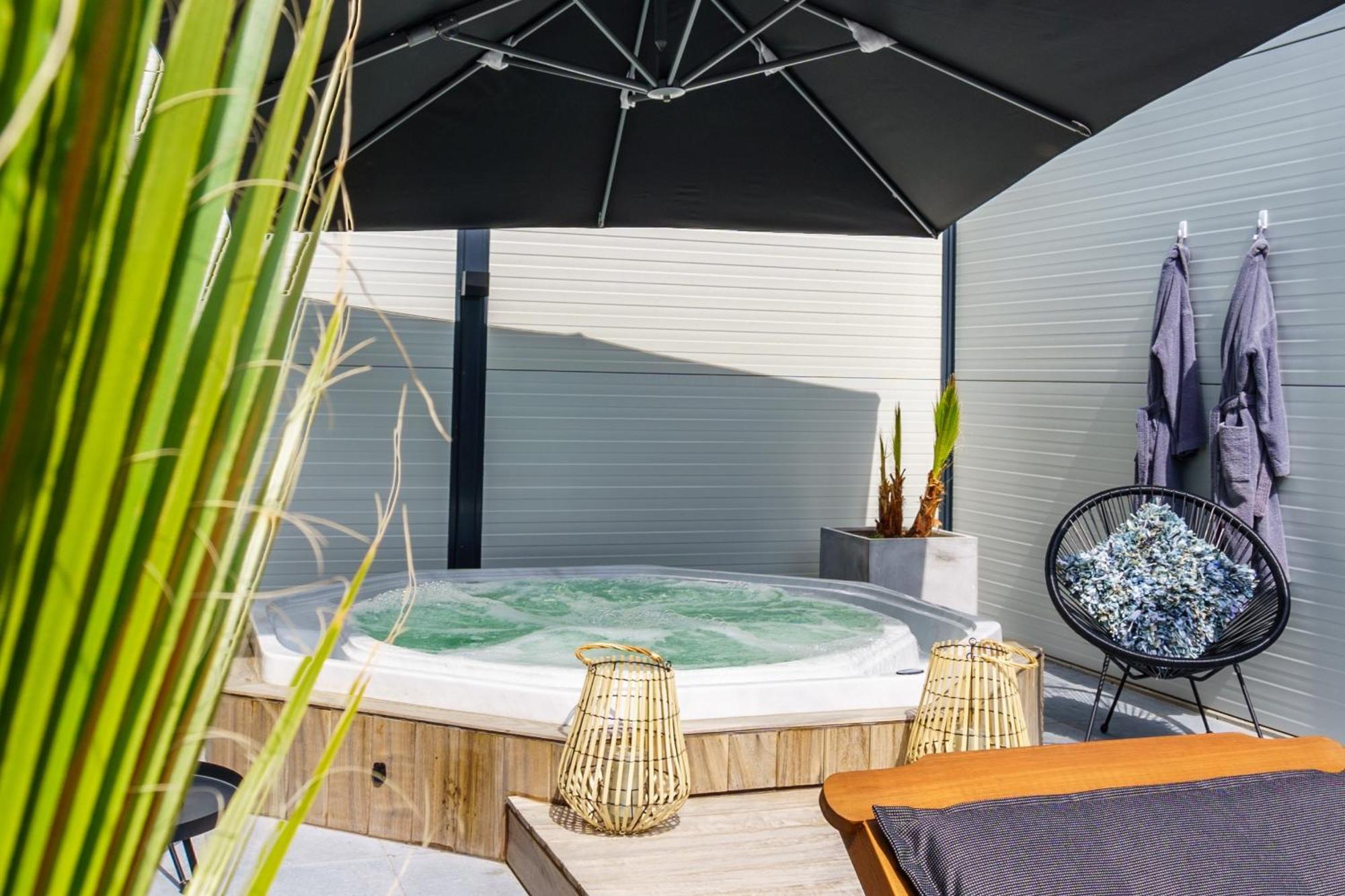 Villa Cecha B&B &Wellness 오스텐드 외부 사진